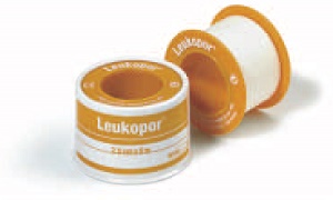 CEROTTO IN ROCCHETTO LEUKOPOR IPOALLERGENICO TESSUTO NON TESSUTO BIANCO 1,25X500 CM - Farmacia Castello Srl