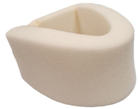 COLLARE CERVICALE MORBIDO MISURA PICCOLA PER ARTROSI CERVICALE E COLPO DI FRUSTA REGOLAZIONE DELLA CIRCONFERENZA TRAMITE CINGHIE POSTERIORI IN VELCRO. ALTEZZA 10CM - Farmacia Castello Srl