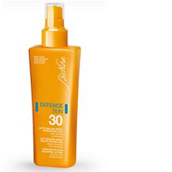 DEFENCE SUN BIONIKE LATTE SPRAY SPF 30 PROTEZIONE ALTA 200 ML - Farmacia Castello Srl